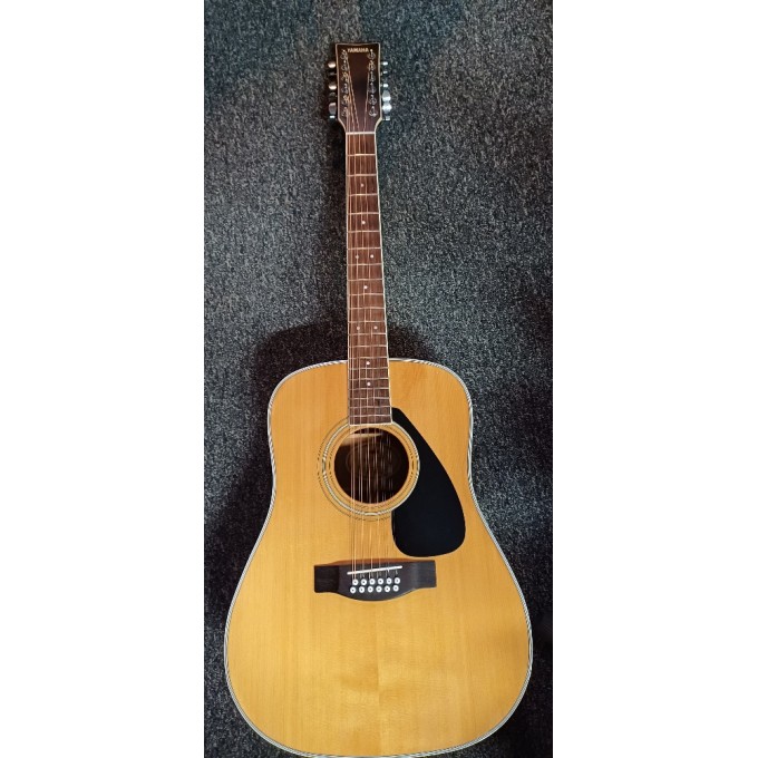 Kytara Yamaha DW-4S-12