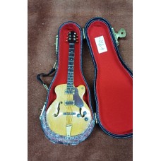 Miniatura Gibson 