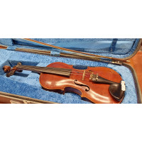 Housle vel.4/4 č.17