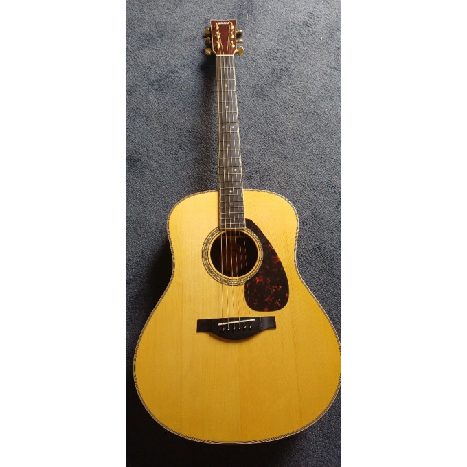 Kytara Yamaha LL16