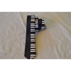 Kravata úzká klaviatura černá